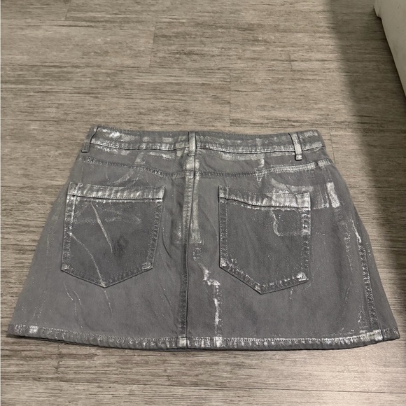 Metallic Silver Mini Skirt - Picture 2 of 3